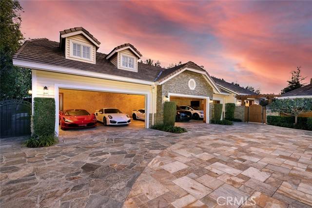 Yorba Linda, CA 92886,4080 Live Oak Lane