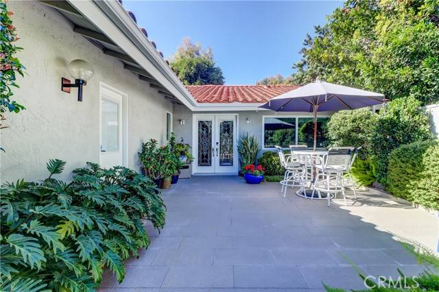 Laguna Woods, CA 92637,5433 Via Carrizo