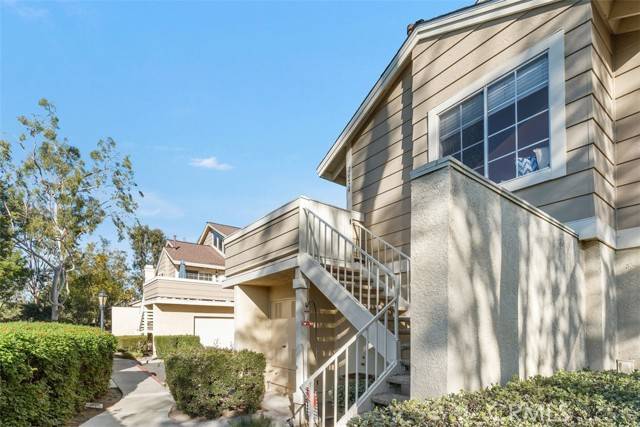 Lake Forest, CA 92630,26474 Olivewood