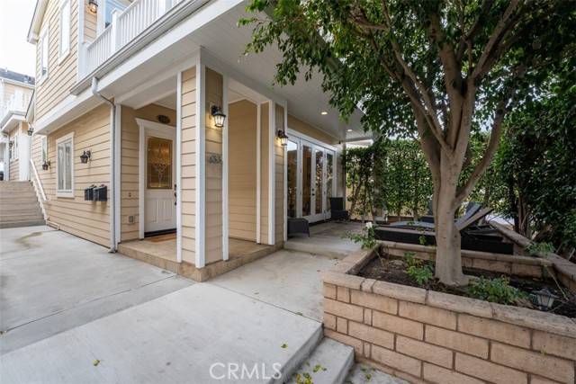 Corona Del Mar, CA 92625,433 Iris Avenue