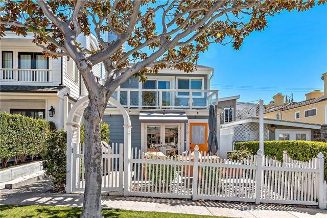 Corona Del Mar, CA 92625,510 Jasmine Avenue #Upper