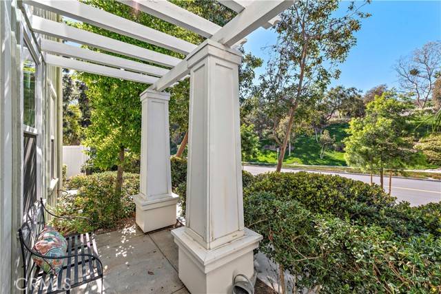 Ladera Ranch, CA 92694,17 Thorp Spring