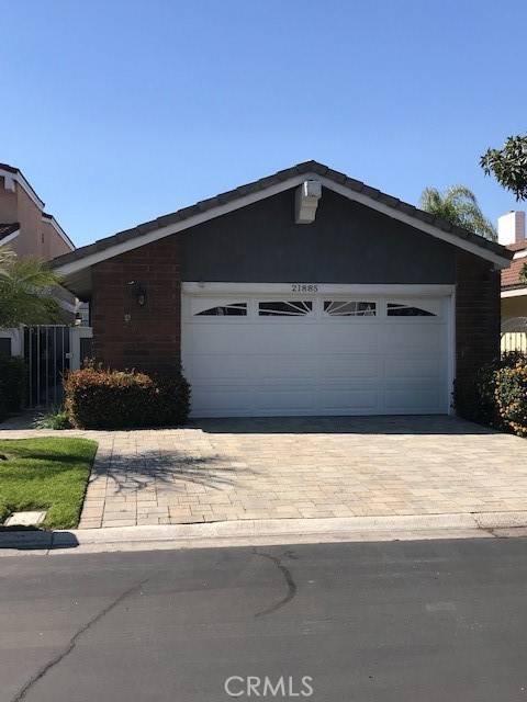 Lake Forest, CA 92630,21885 Huron Lane