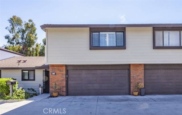 Costa Mesa, CA 92627,317 Sydney Lane