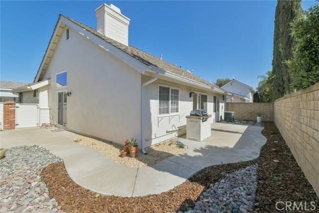 Valencia, CA 91355,24018 Rockridge Court