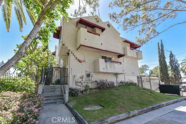 Sun Valley, CA 91352,11136 Lorne Street #1