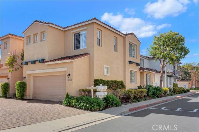 Aliso Viejo, CA 92656,242 Las Flores