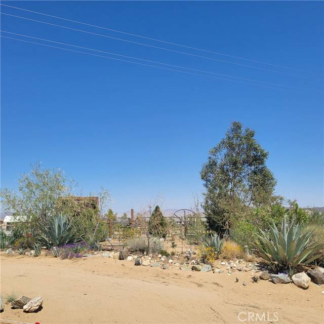 Landers, CA 92285,55778 Sunnyslope Drive