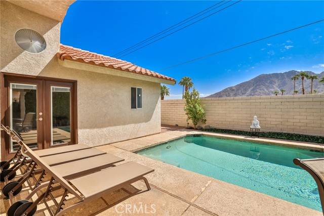 La Quinta, CA 92253,53880 Avenida Ramirez