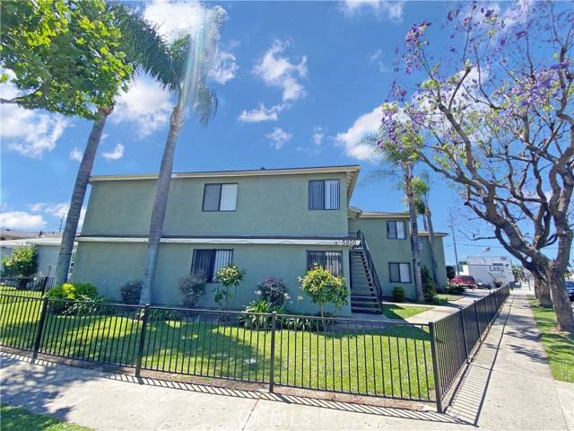 Bell Gardens, CA 90201,5900 Priory Street