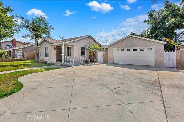 Bellflower, CA 90706,14936 Cerritos Avenue