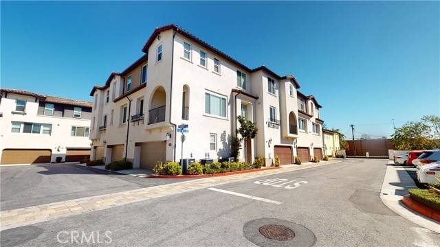 Buena Park, CA 90621,8265 Luna Way