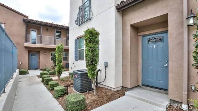 Santa Fe Springs, CA 90670,9834 Jersey Avenue #12