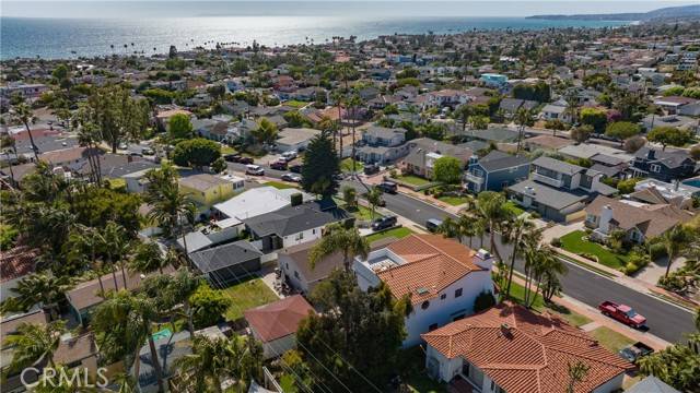 San Clemente, CA 92672,109 W Avenida Santiago