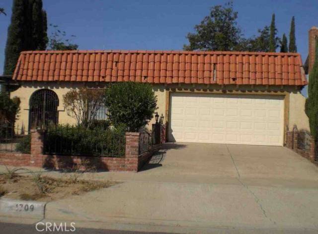 Anaheim, CA 92807,1709 N Holbrook Street