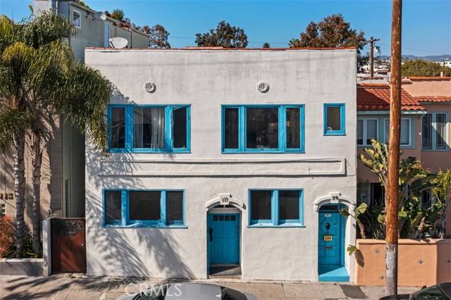 Venice, CA 90291,117 Brooks Avenue