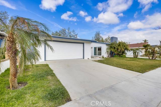 Huntington Beach, CA 92647,15441 Hanover Lane