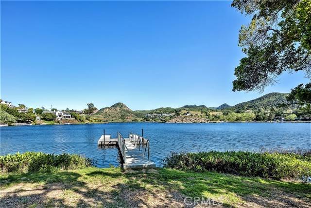 Thousand Oaks, CA 91361,99 Lake Sherwood Drive