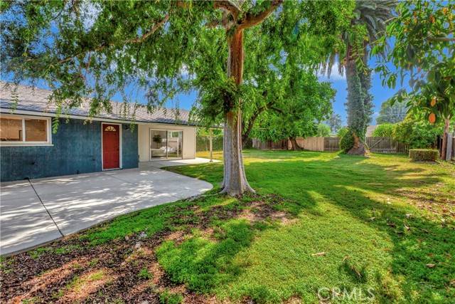 North Tustin, CA 92705,1772 Windsor Lane