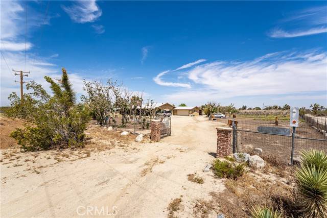 Llano, CA 93544,26047 E Avenue V