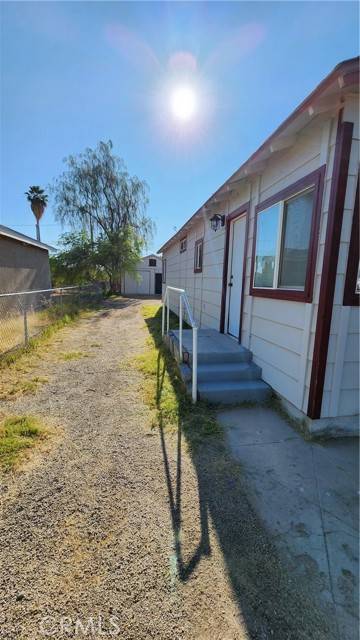 Blythe, CA 92225,157 S Palm Drive