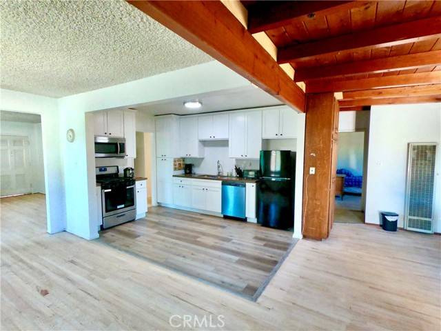 La Crescenta, CA 91214,4308 Cloud Avenue