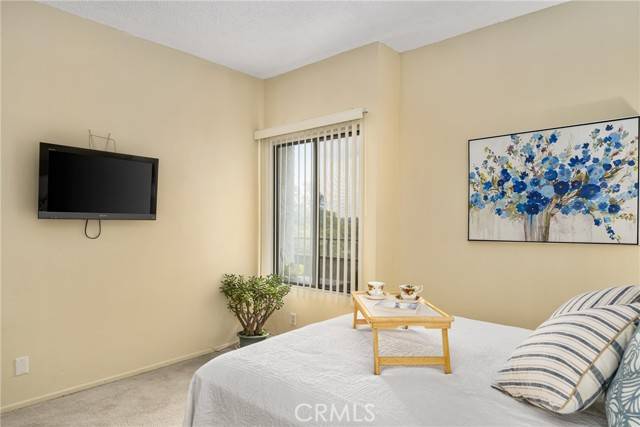 Harbor City, CA 90710,26201 Vermont Avenue #305