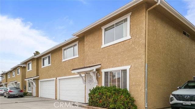 Bellflower, CA 90706,9231 Cedar Street #5