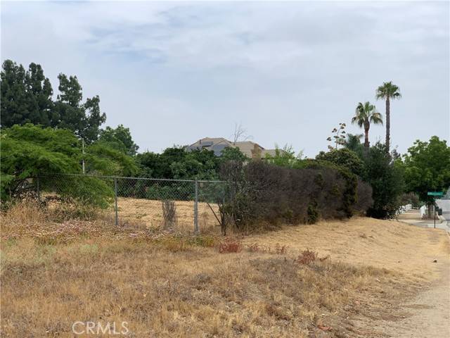Rancho Cucamonga, CA 91701,8788 Hillside