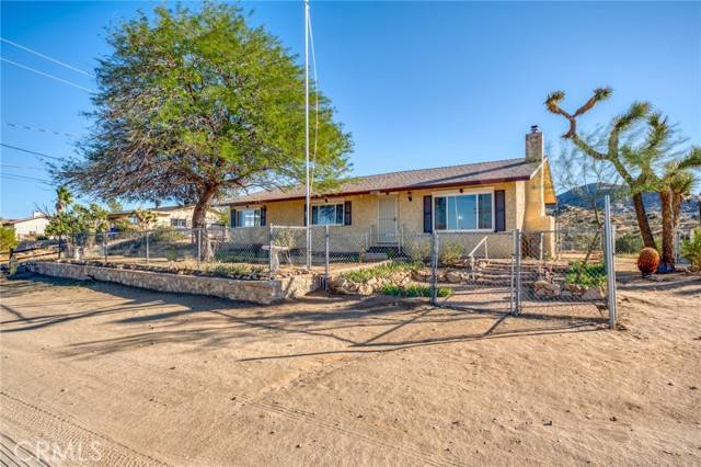 Yucca Valley, CA 92284,54887 Mountain View Trail