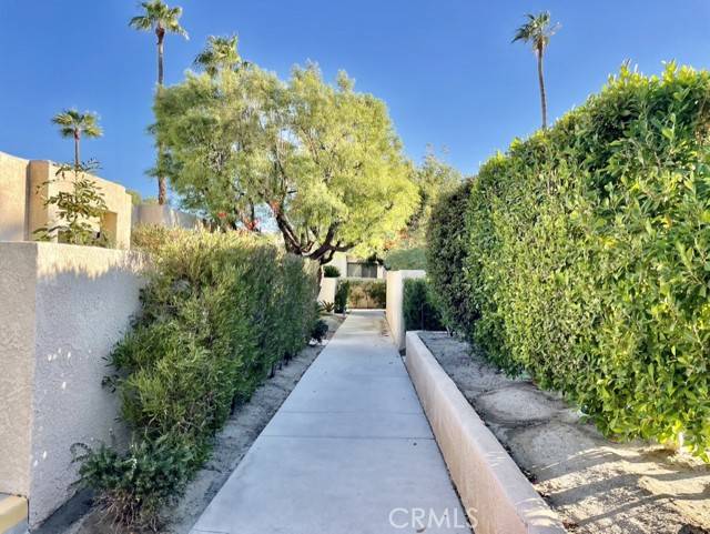 Palm Springs, CA 92262,200 E Racquet Club Road #22