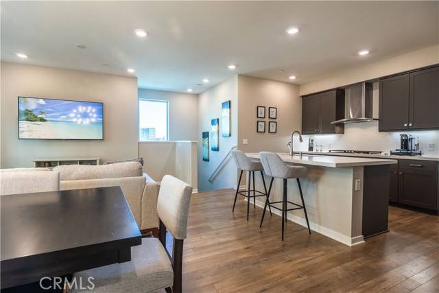 Irvine, CA 92612,197 Bowery