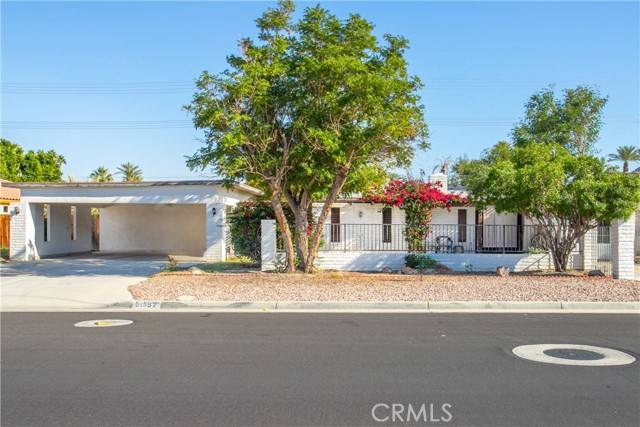 La Quinta, CA 92253,51592 Avenida Navarro