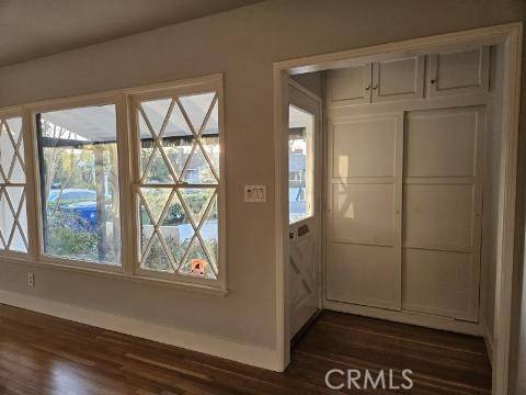 Van Nuys, CA 91405,6938 Columbus Avenue