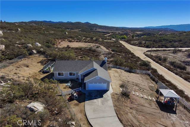 Aguanga, CA 92536,42782 Rolling Hills Drive