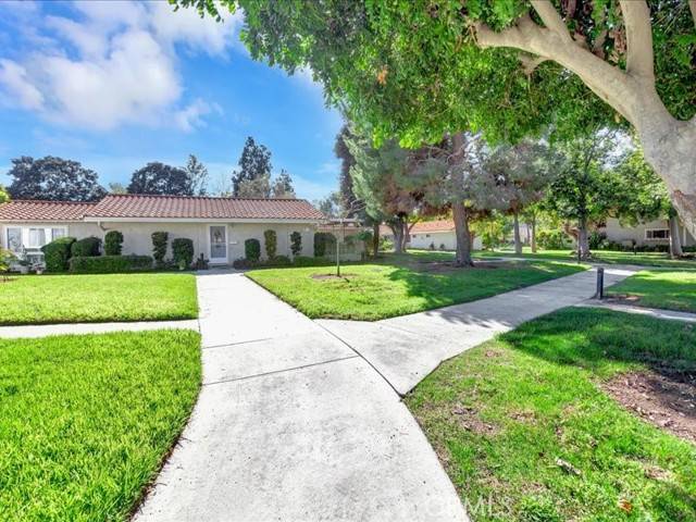 Laguna Woods, CA 92637,2223 Via Puerta #A