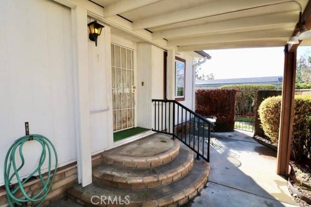 Brea, CA 92821,1236 Glen Lake #315