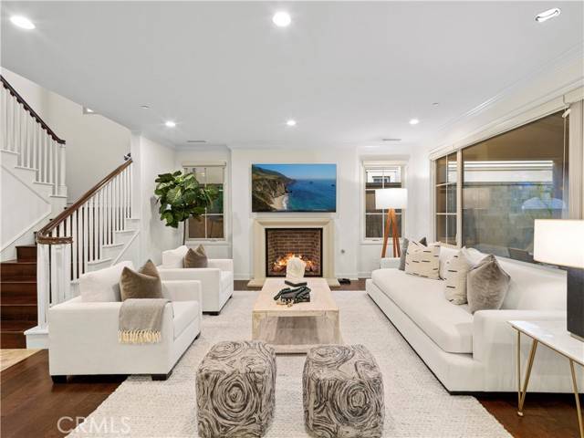 Irvine, CA 92618,62 Livia