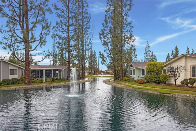 Santa Ana, CA 92705,2508 Park Lake