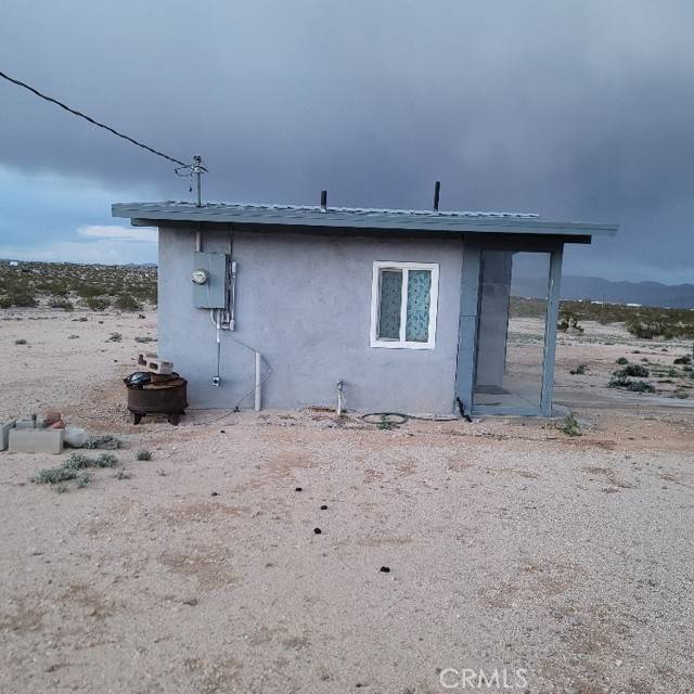 Joshua Tree, CA 92252,66320 Winters Road