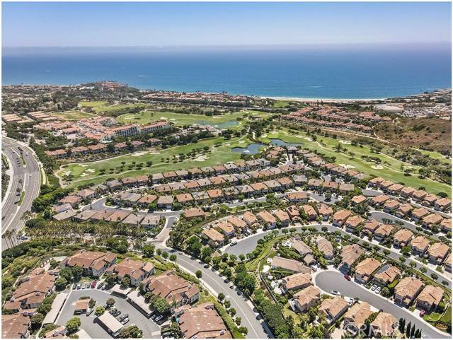 Dana Point, CA 92629,20 Corniche Drive #H