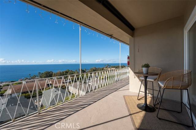 Laguna Beach, CA 92651,21722 Ocean Vista Drive #G