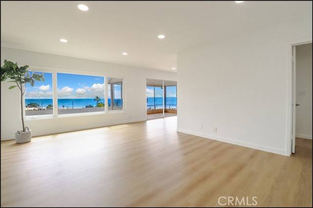 Laguna Beach, CA 92651,251 Lower Cliff Drive #11