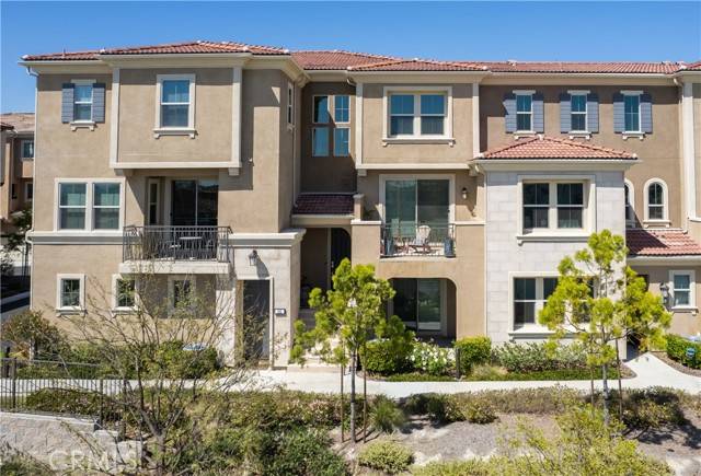 Lake Forest, CA 92610,107 Alder Ridge