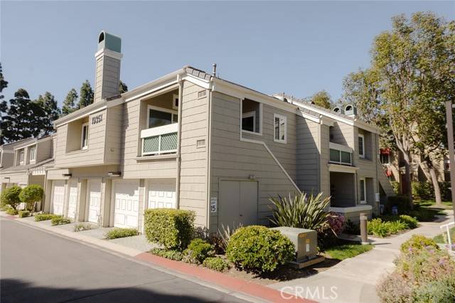 Huntington Beach, CA 92648,19351 Seahorse Lane #208