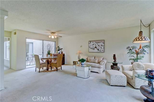 Laguna Woods, CA 92637,2361 Via Mariposa #D