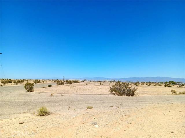 Salton City, CA 92274,1390 Harbor