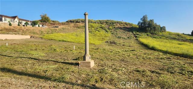 Lake Elsinore, CA 92530,44 McBurney