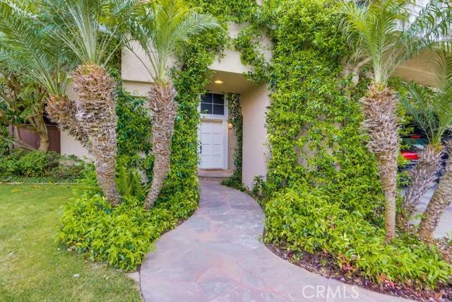 San Clemente, CA 92673,2115 Via Viejo