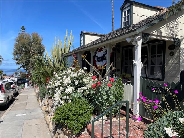 Laguna Beach, CA 92651,524 Park Avenue